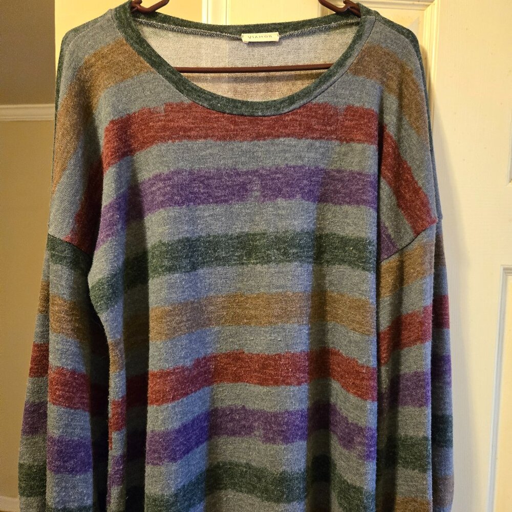 Viamor M striped women's sweater, like new